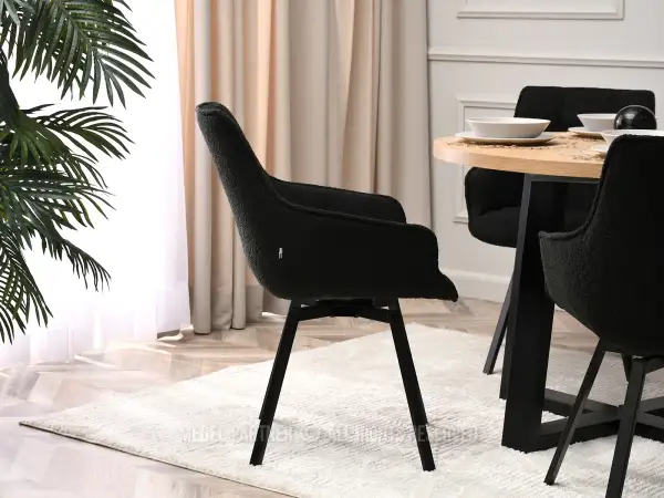 Krzesło tapicerowane obrotowe na czarnych nogach - wyraź swój styl